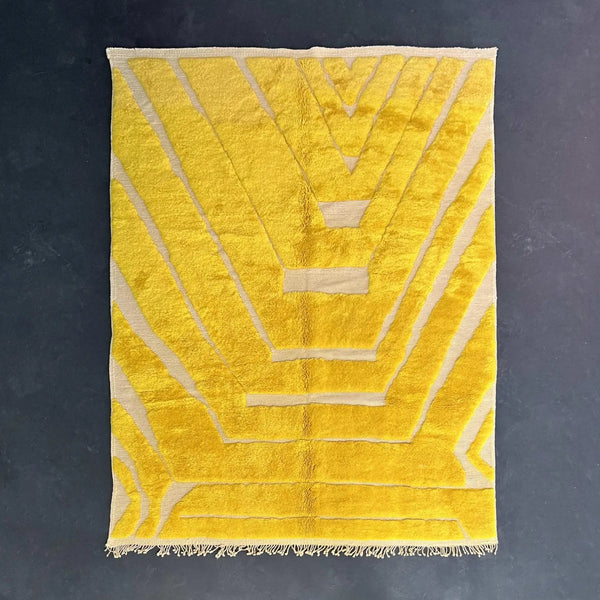 The history of Berber weaving traditions, and how Beni Ourain rugs are part of a larger cultural heritage. - azilal rug