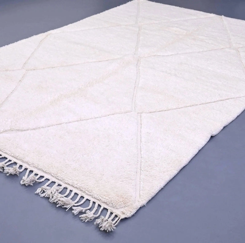 Authentic Beni Ourain Rug 6.5 x 9.8 feet / 200 x 275 cm 