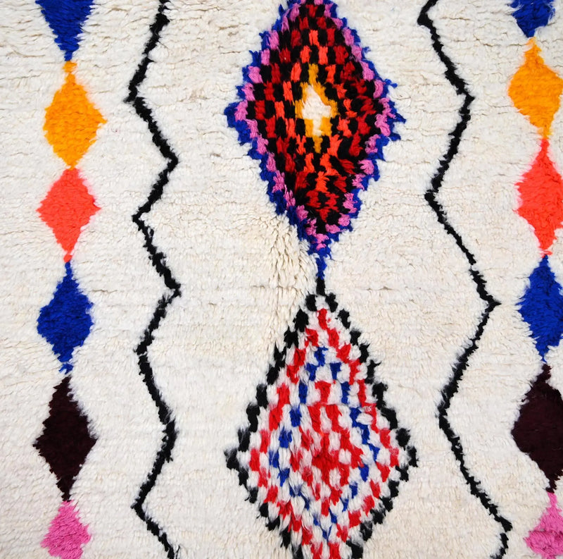 Azilal Moroccan Rug  (4.9 x 9.1 feet) / (150 x 270 cm) 