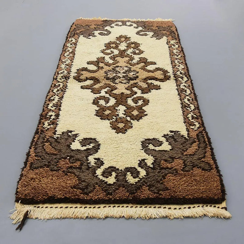Azilal Rug  2.8 x 6.9 feet / 86 x 211 cm 
