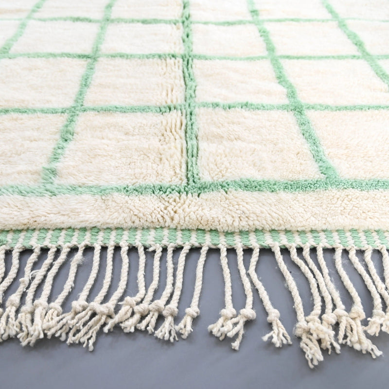 Custom Made Fiddle Luxury Mrirt Rug 