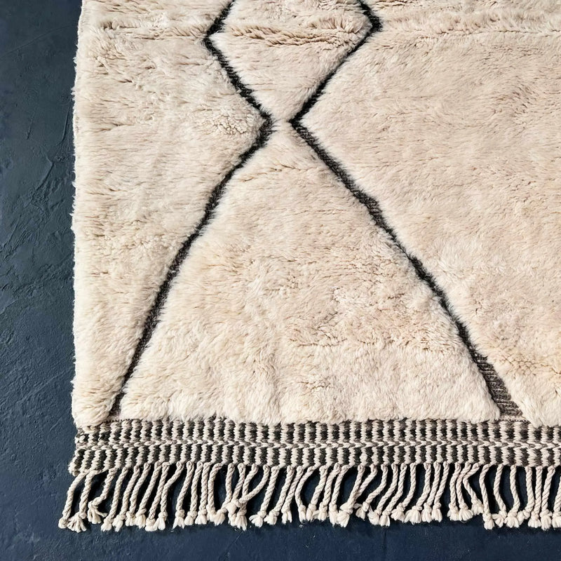 Custom Made Luxury Beni Mrirt Rug 
