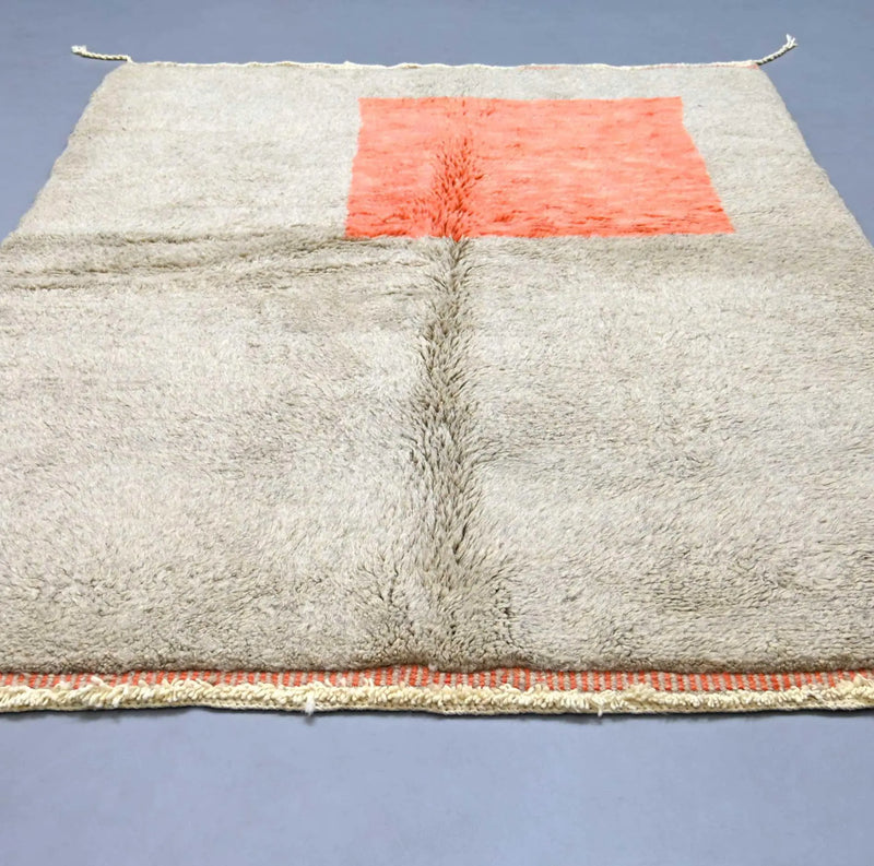 Luxury Beni Mrirt Rug 5.2 x 7 feet 