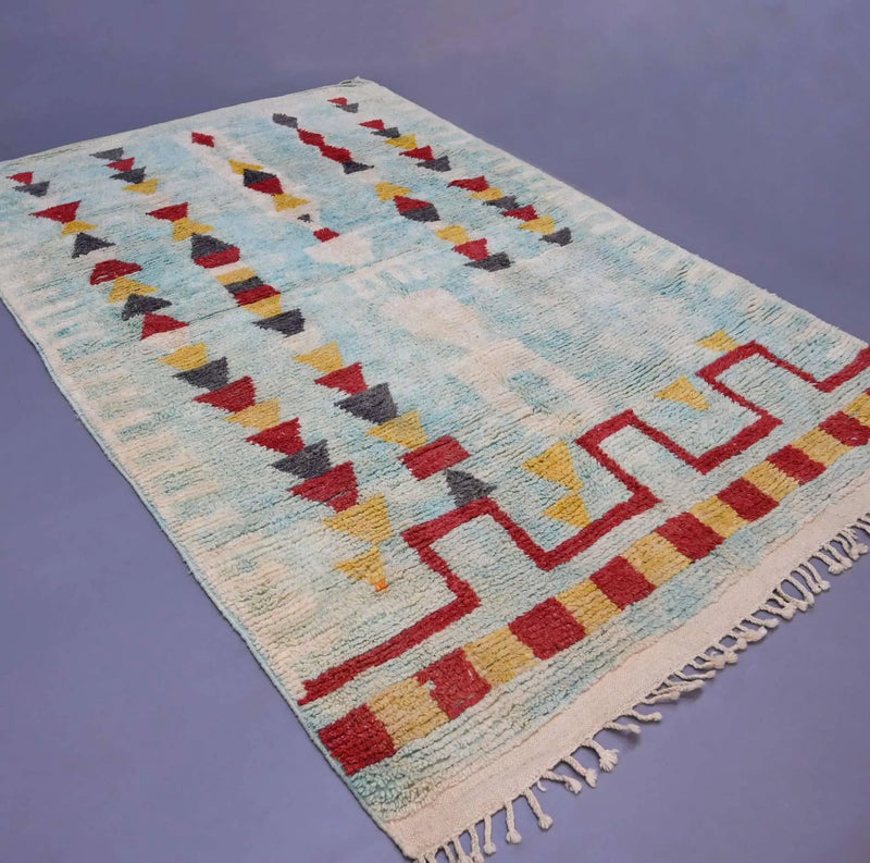 Moroccan Vintage Rug 6.8 x 10.3 feet 