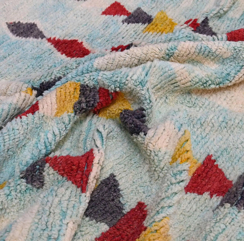 Moroccan Vintage Rug 6.8 x 10.3 feet 