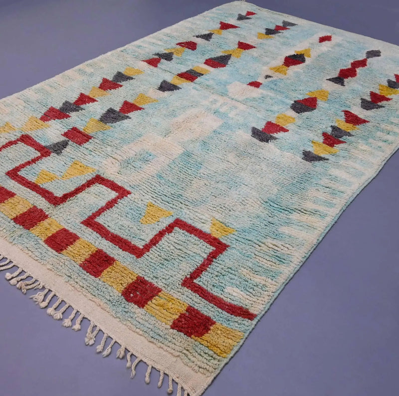 Moroccan Vintage Rug 6.8 x 10.3 feet 
