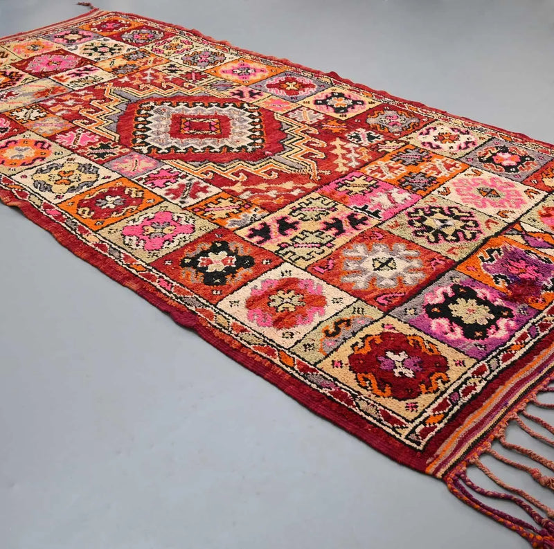 Reminiscence Vintage Moroccan Rug 6.3 x 12.7 ft / 192 x 387 cm 