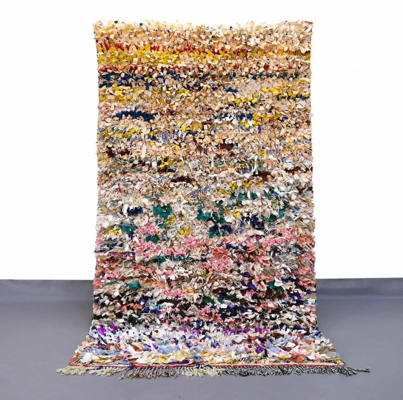 Vintage Boucherouite Rug 7.3 x 4.1 feet / 255 x 125 cm 