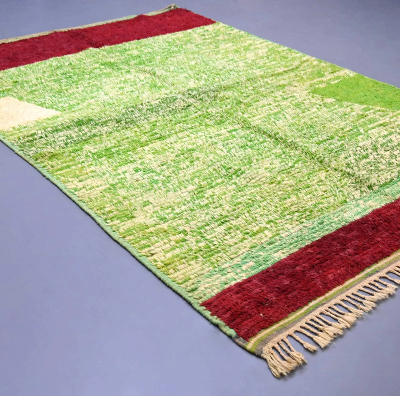 Vintage Fanan Moroccan Rug 6.7 x 9.6 feet / 182 x 275 cm 