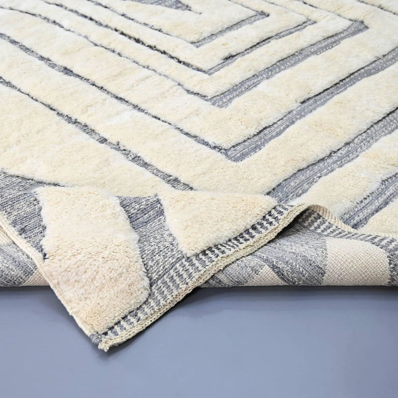Ruby Rouge Beni Mrirt Rug 